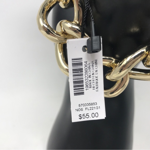 White House Black Market Faux Pearl Chain Magnetic Bracelet, Gold Tone - OS - Picture 2 of 6